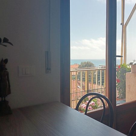 Appartamento A 50 Mt Dal Mare Rosignano Solvay Εξωτερικό φωτογραφία